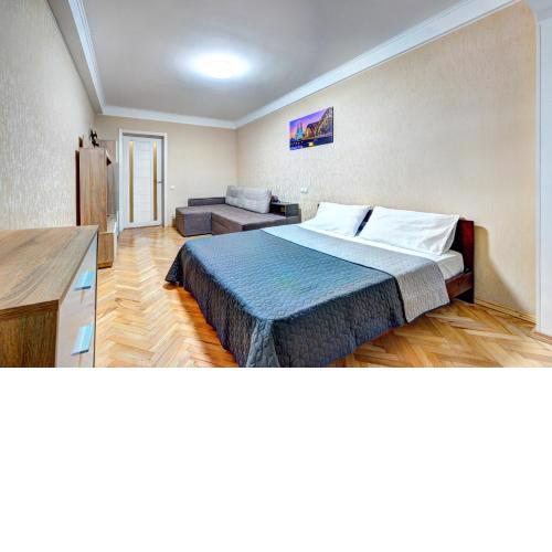 Apartments near Ocean Plaza Druzhby Narodov Boulevard 8a