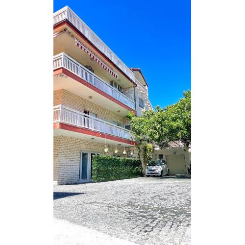 Apartments Neven