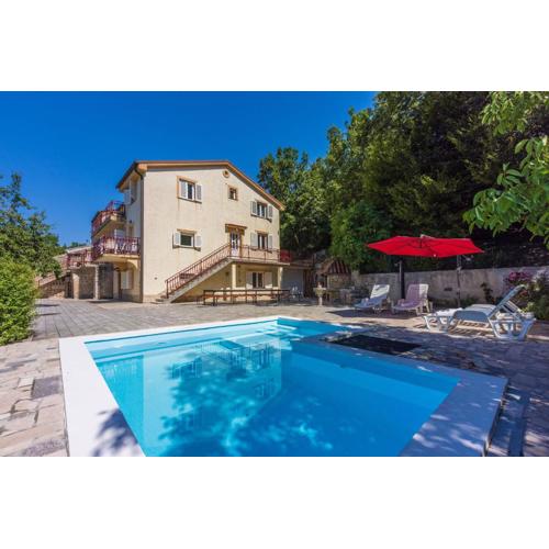 Apartments NEVEN
