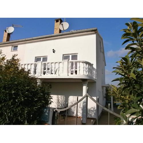 Apartments Oliva