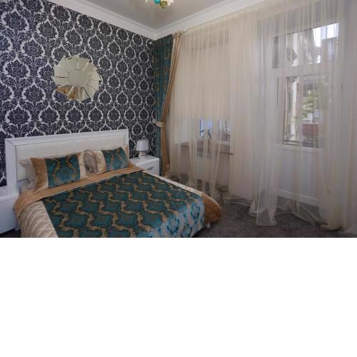 Apartments on Bunina 28