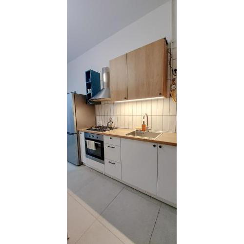 Apartments Pekarska centr - світло є!