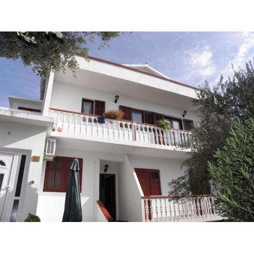 Apartments Pere