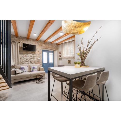 Apartments Piazzetta Premium in old town