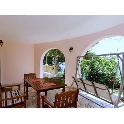Apartments Plavac Mali- Superior One Bedroom Apartment with Terrace and Sea View