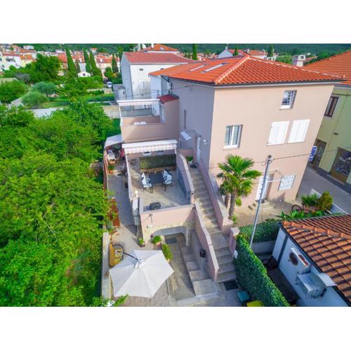 Apartments Punat Downtown