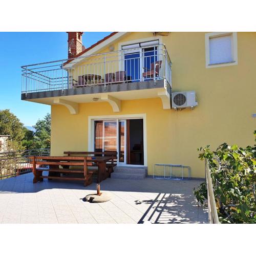 Apartments Rea