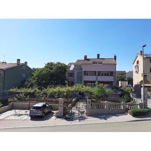 Apartments Renato Mužić Cres
