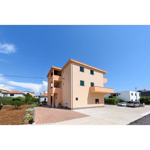 Apartments Robi