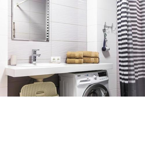 Apartments Roksolany 16