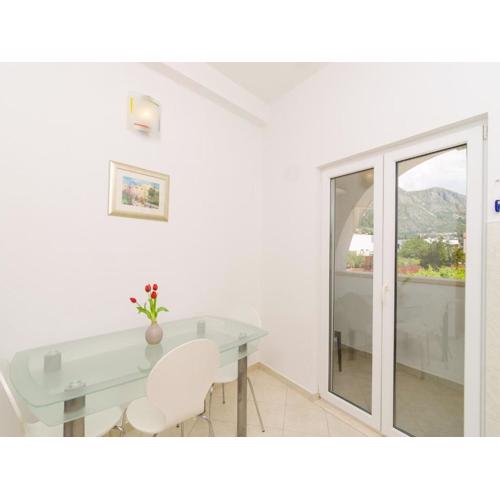 Apartments & Rooms Bari i - Studio Apartment with Balcony and City View Second Floor Apt 14