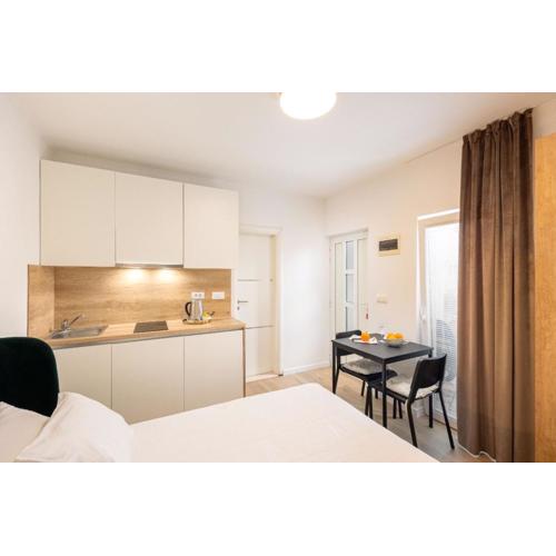 Apartments & Rooms Buble