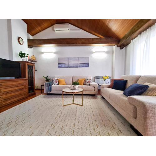 Apartments & Rooms Ivana