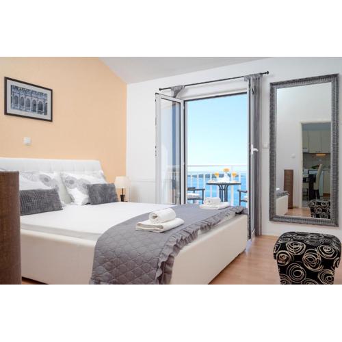 Apartments Roso - ZF Hvar