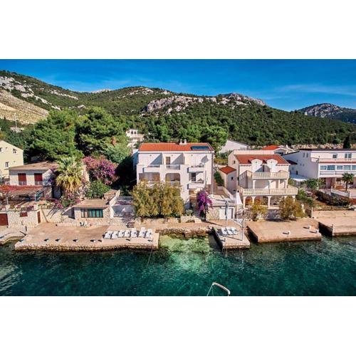 Apartments Sea front