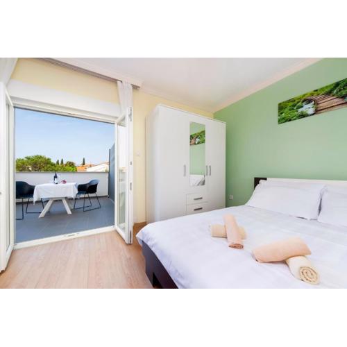 Apartments Sena