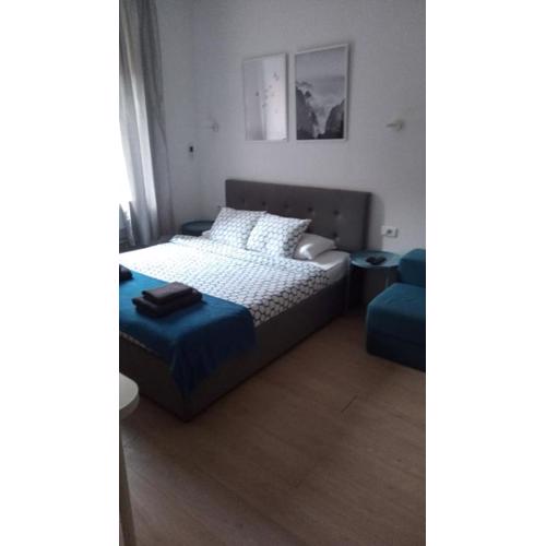 Apartments Simple Teslina