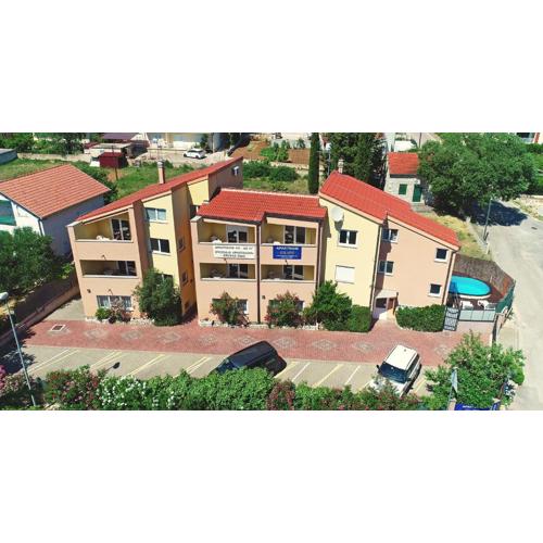 Apartments SOLARIS - with PRIVATE PARKING