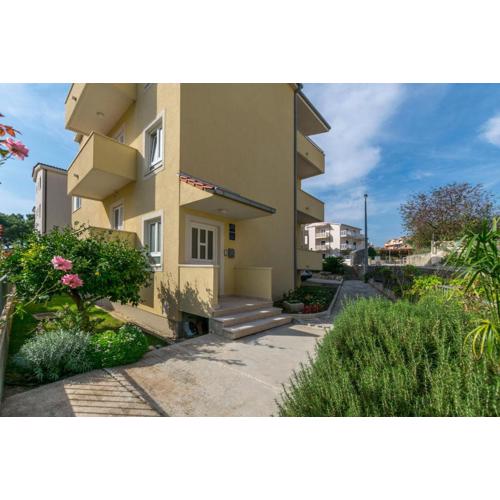 Apartments Srecko
