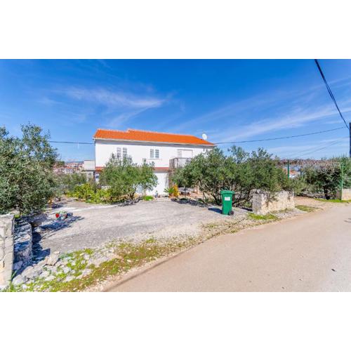 Apartments Stara Maslina