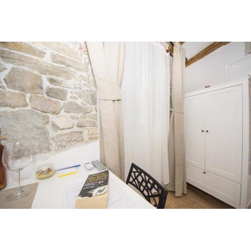 Apartments Stone Elegance ST - Studio Apartment Rudula