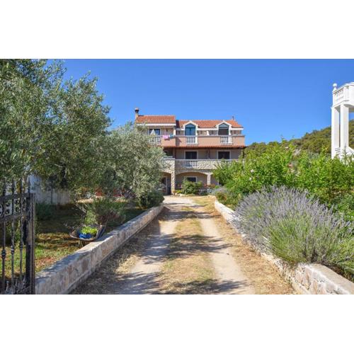 Apartments Studenac