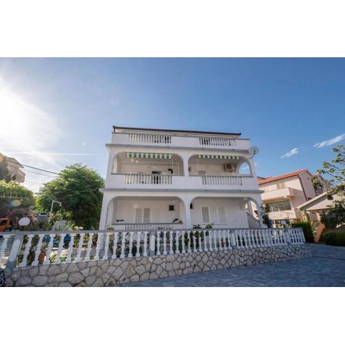 Apartments Tariba