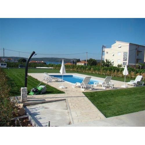 Apartments Teo Trogir-Seget