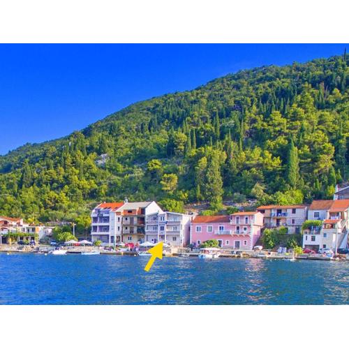 Apartments Tiho & Jelena - Studio Apartment with Balcony and Sea View Fureal