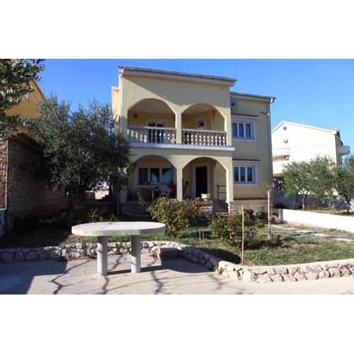 Apartments Tinka