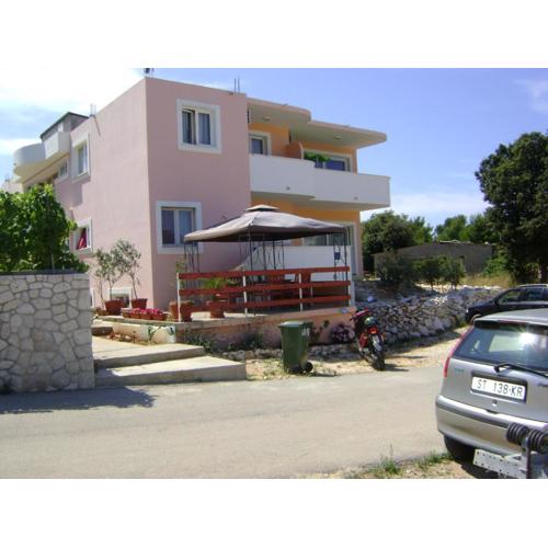 Apartments Tomo