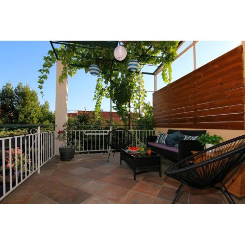 Apartments Tona