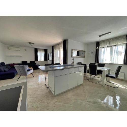 Apartments Ursula 3