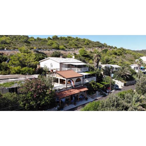 Apartments Uskok