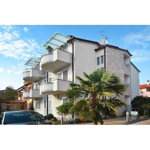 Apartments Vaal in Rovinj, with balcony