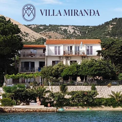 Apartments Vila Miranda on the beach