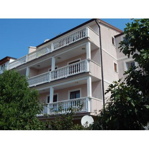Apartments Vilanija