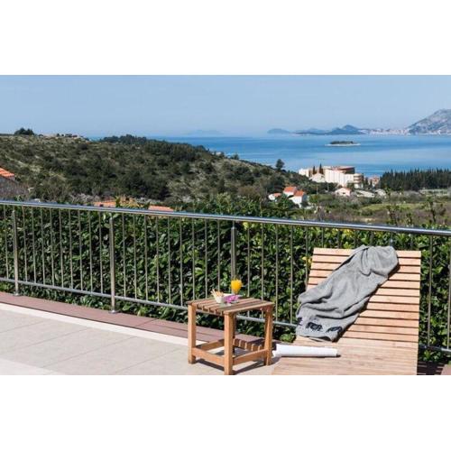 Apartments Villa Bell Memories-Studio Apartment with Balcony and Sea View A2