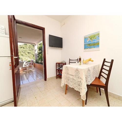 Apartments Villa Cebalo Kor ula - Two Bedroom Apartment with Terrace and Sea View LANA