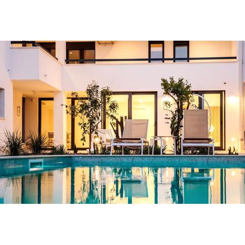 Apartments villa Ladini