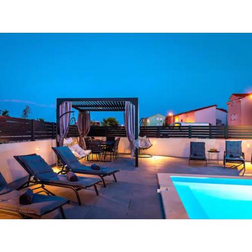 Apartments Villa Lux