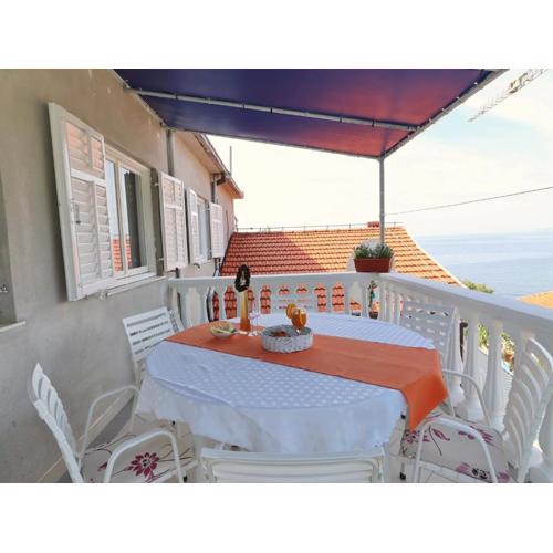 Apartments Villa Marijana - Comfort Two Bedroom Apartment with Terrace and Garden View Marijana 2