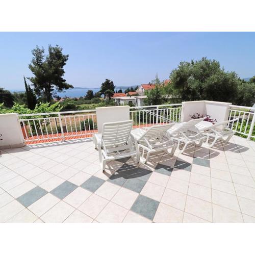 Apartments Villa Michele-Three Bedroom Apartment with Terrace Mandarin