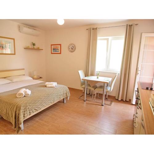 Apartments Villa Rea Orebi - Studio Apartment 1