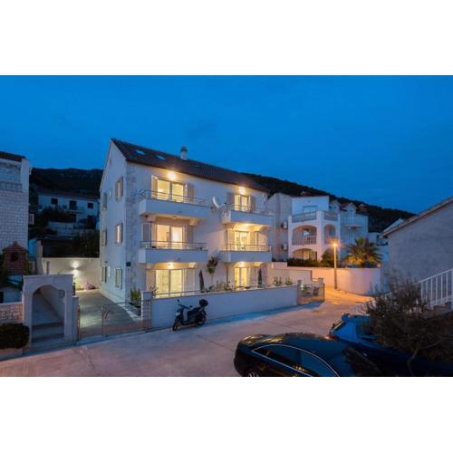 Apartments Vista Bol