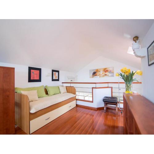 Apartments Vrandecic - One Bedroom Apartment with Gallery Room and Garden Terrace
