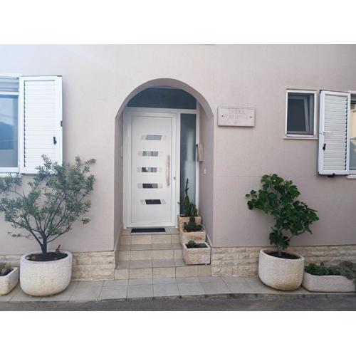 Apartments Vrime