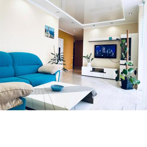 Apartments with a coffee machine in the city center, near a park and Zlata Plaza
