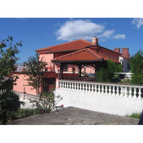Apartments with a parking space Crikvenica - 22581