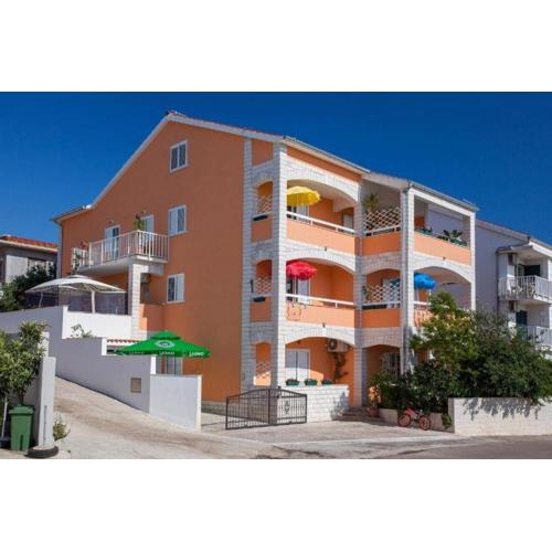 Apartments with a parking space Hvar - 21877